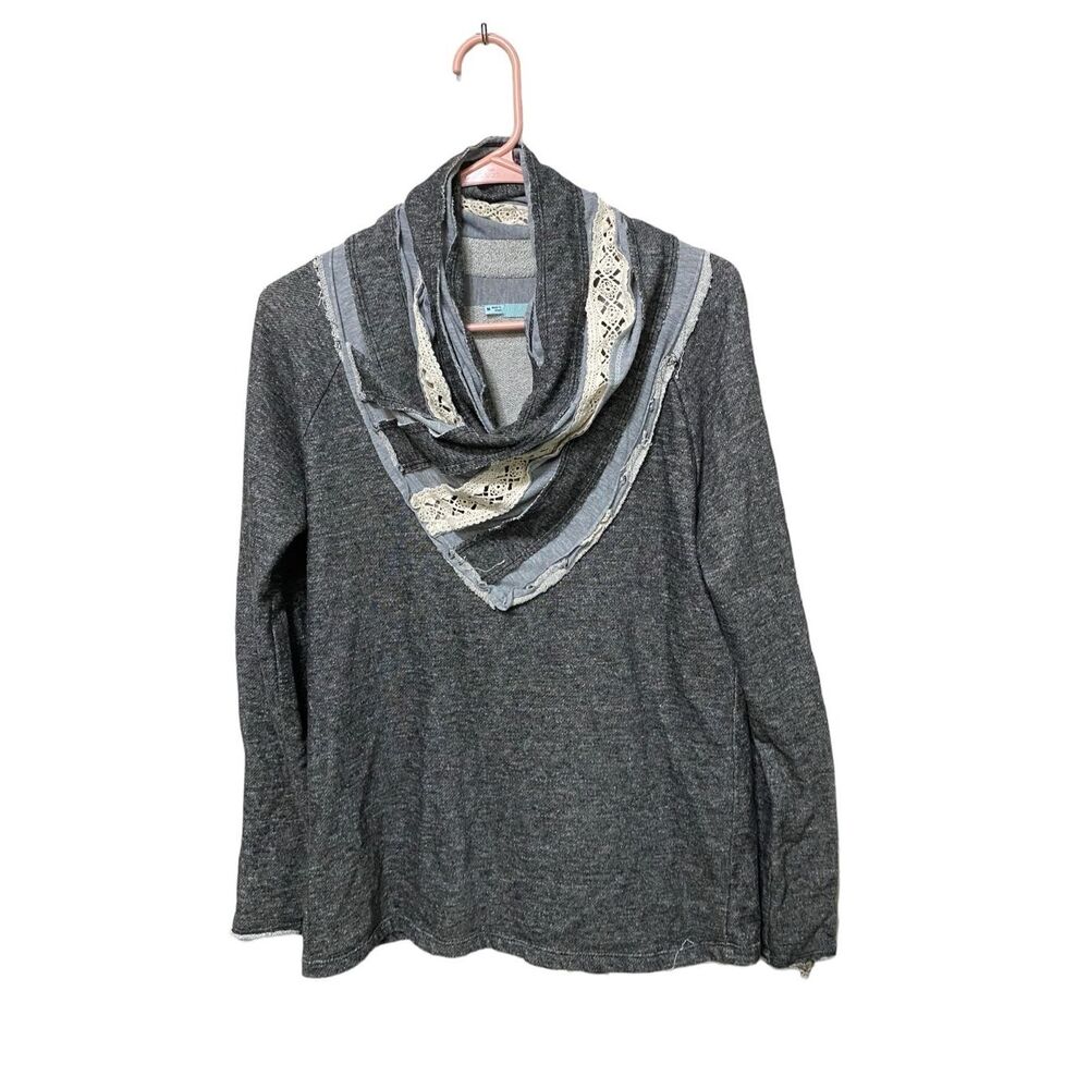 Maurices Lace Collar Gray Mock Funnel Neck Pullover Size Medium